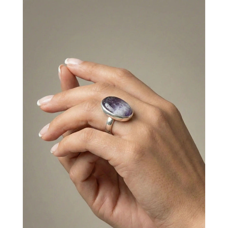 Anillo Oval de Amatista