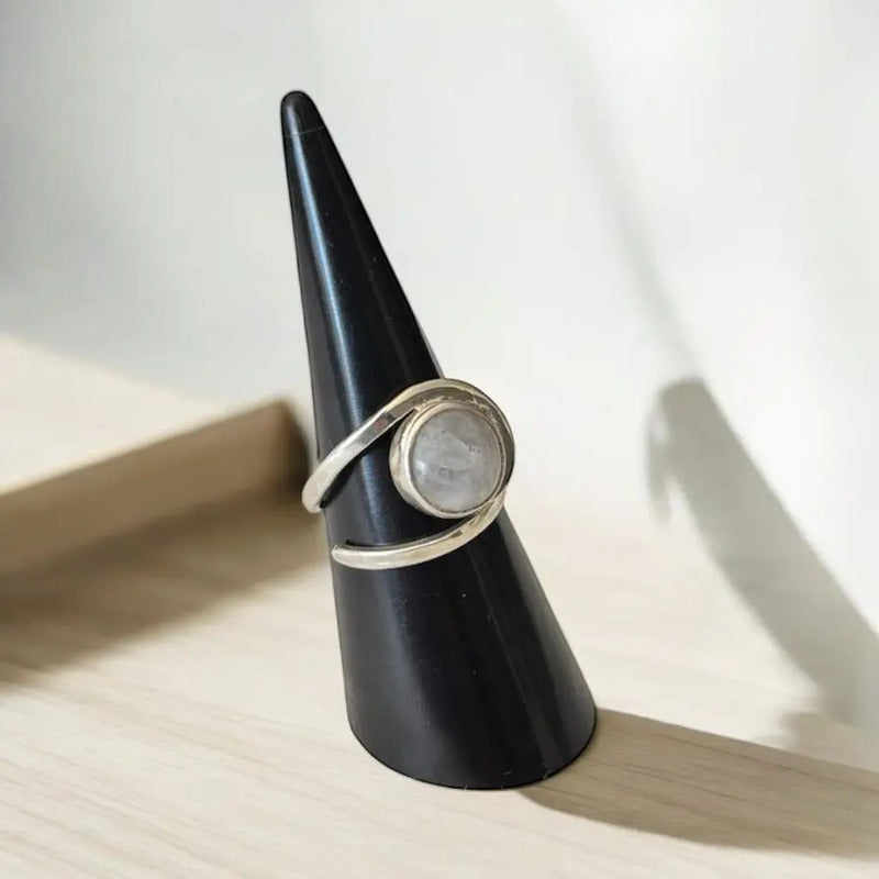 Anillo Espiral de Piedra Luna