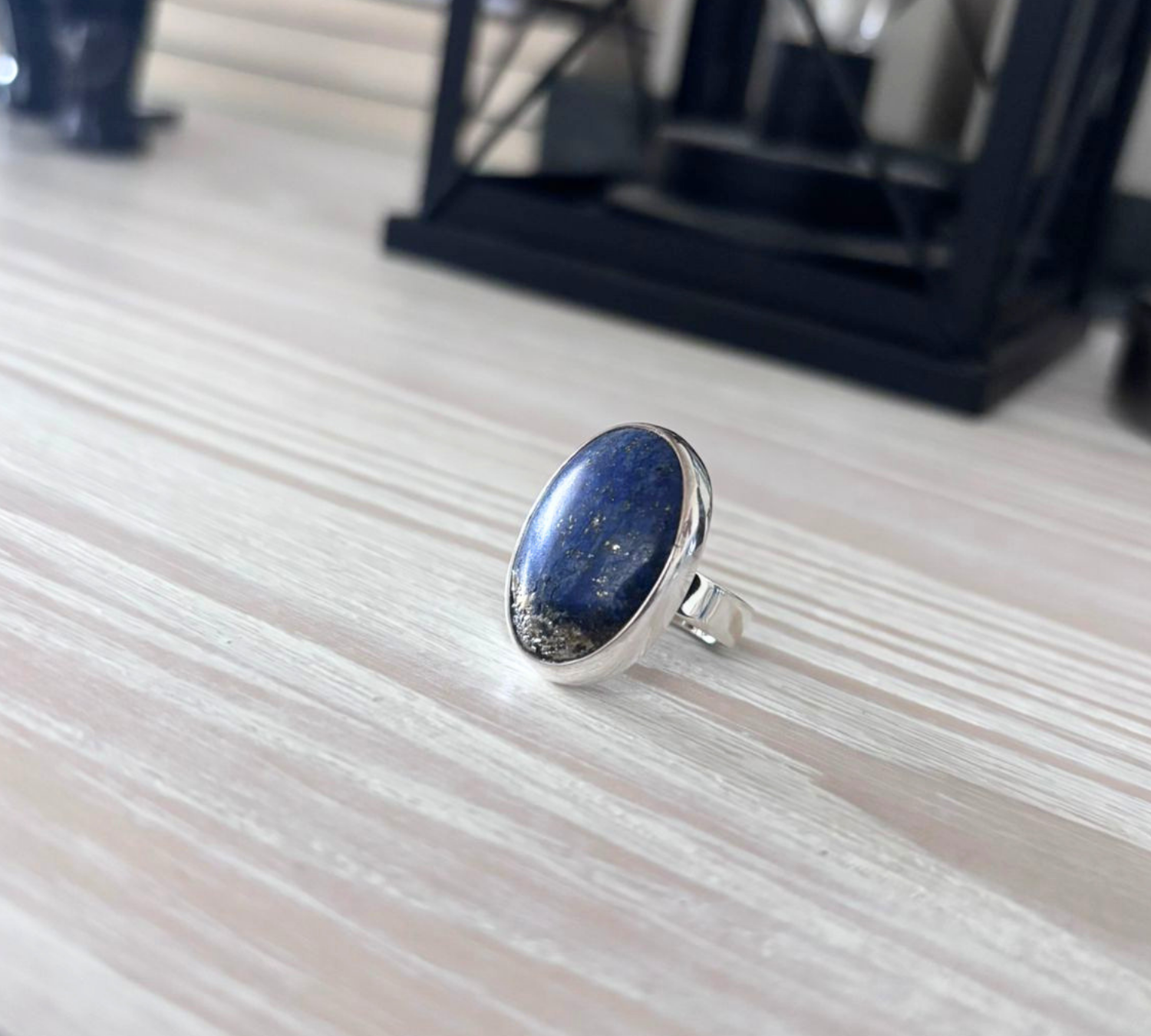 Anillo Oval de Lapislázuli