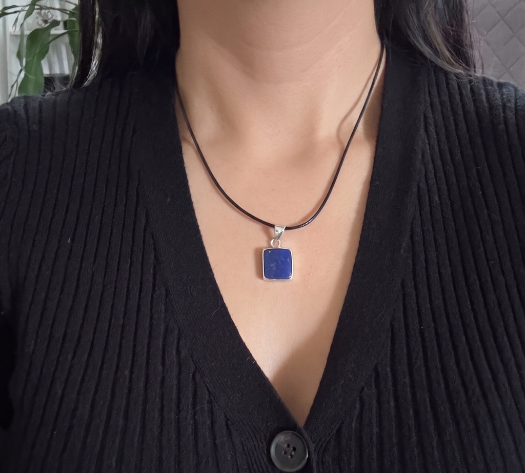 Dije Rectangular de Lapislázuli
